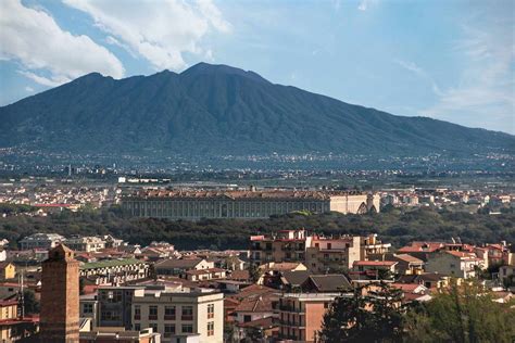 Caserta, Italy, Has the World's Best Pizza and an Amazing Palace