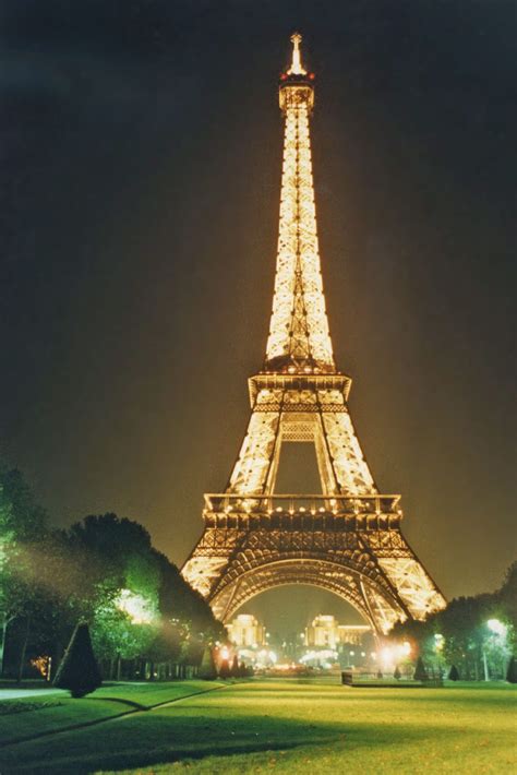 Eiffel Tower in Paris, Île-de-France Oh The Places Youll Go, Places To See, Places To Travel ...