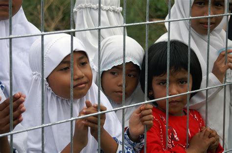 indonesia ache muslim orphans by ademmm on DeviantArt