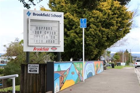 SunLive - Positive Covid case at Brookfield Primary School - The Bay's ...