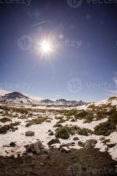 Snowy mountain landscape 20986872 Stock Photo at Vecteezy