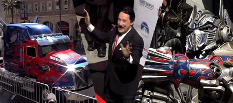 » Exclusive Video: Transformers’ Optimus Prime and Peter Cullen Honored in Hollywood