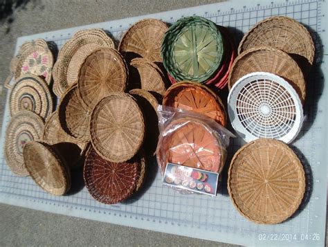 VTG Lot of 56 Wicker Rattan Straw Plastic Bamboo Paper Plate Holders embroidery | Paper plate ...