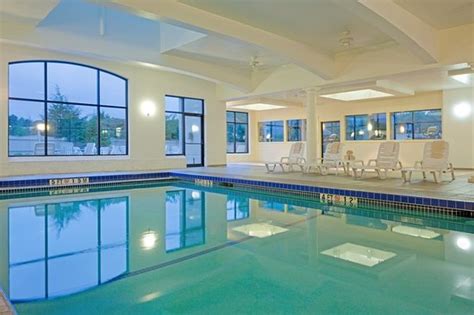 HOLIDAY INN BOSTON-DEDHAM HOTEL & CONFERENCE CENTER $126 ($̶2̶0̶9̶) - Updated 2018 Prices ...