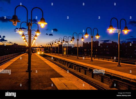 61st Street – Woodside Subway Station Woodside Queens New York, New York, USA Stock Photo - Alamy