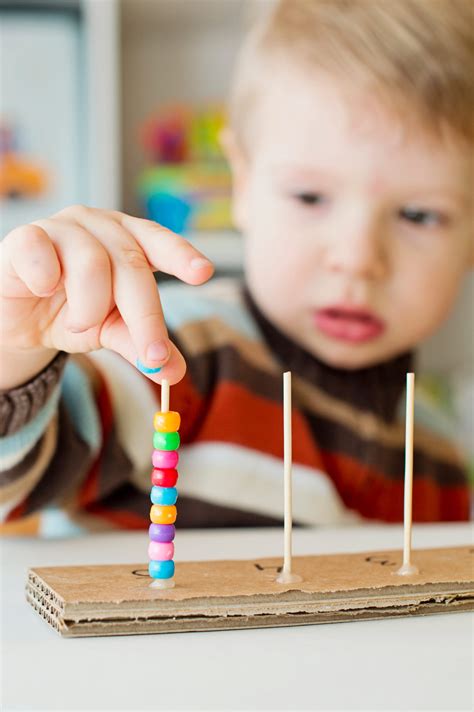 10 Activities to Support Developing Fine Motor Skills At Home ...