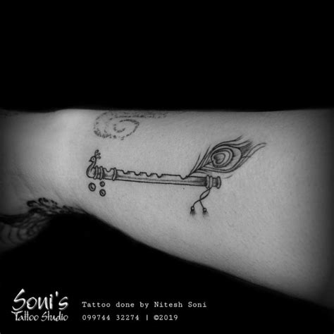 Pin by Ratan Jha Ratan Jha on tattoo ideas | Tattoo design for hand, Krishna tattoo, Flute tattoo