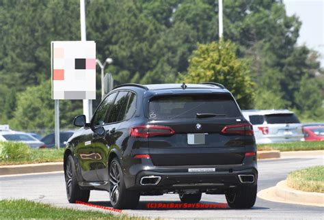 The upcoming BMW G05 X5 xDrive45e hybrid spotted on the road