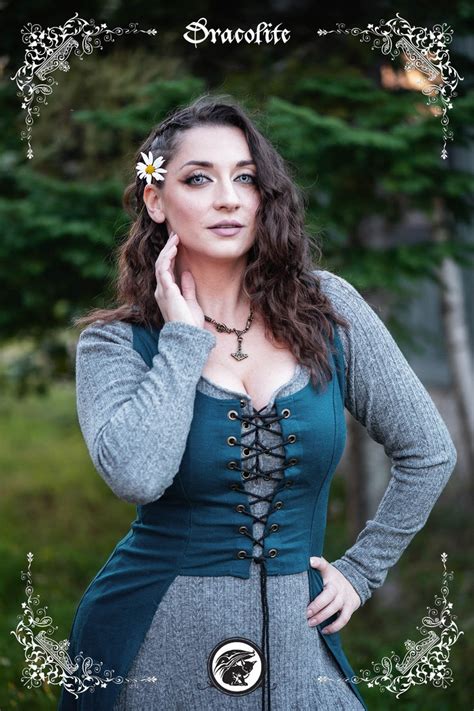 Freydis Surcoat Viking Coat Norse Dress for Women LARP - Etsy