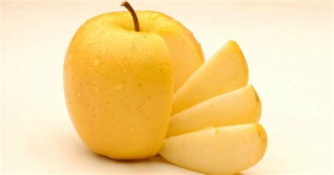 The GMO Arctic Apple Will Hit Grocery Stores This February