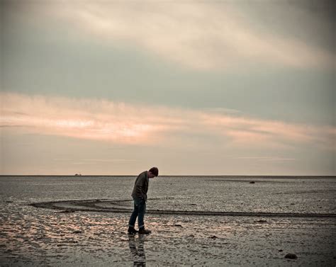 Loneliness | Alone at the very end of Schiermonnikoog island… | Flickr