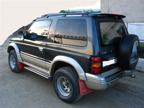 1991 Mitsubishi Pajero Pictures, 2400cc., Diesel, Manual For Sale