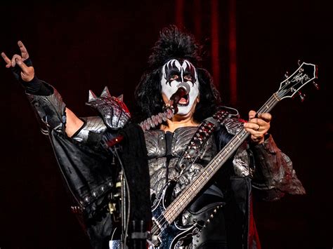 KISS concert paused as Gene Simmons fell ill, performed rest of set ...