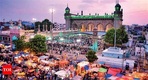 Hyderabad: Old City markets teem with shoppers a day ahead of Eid | Hyderabad News - Times of India