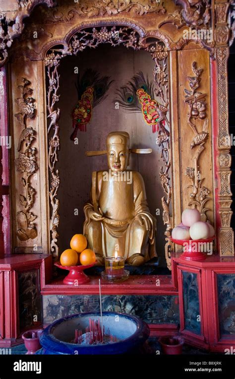 Buddha malaysia hi-res stock photography and images - Alamy