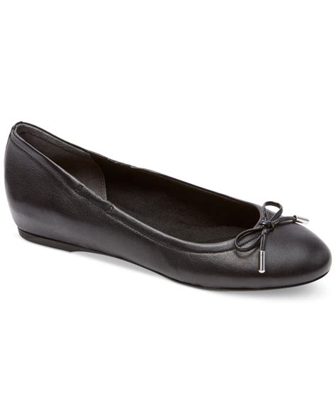 Rockport Total Motion Round-toe Ballet Flats in Black - Save 51% | Lyst