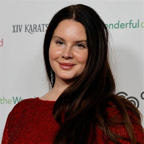 Lana Del Rey’s Weight Gain in 2023: People Have Been Body-Shaming the ...