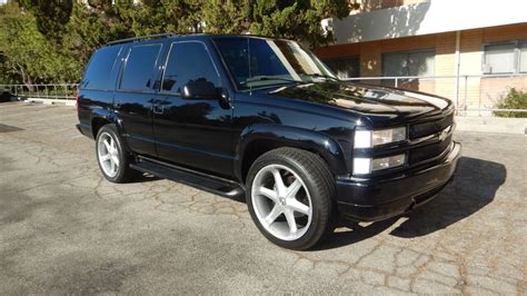 1998 Chevrolet Tahoe Lt VIN: 1GNEK13R2WR114111 - CLASSIC.COM