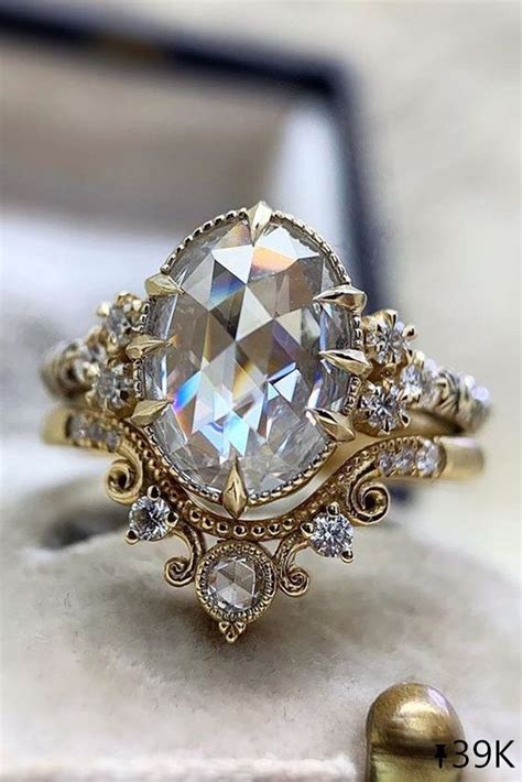 30 Vintage Wedding Rings For Brides Who Love Classic | Wedding rings unique, Wedding rings ...