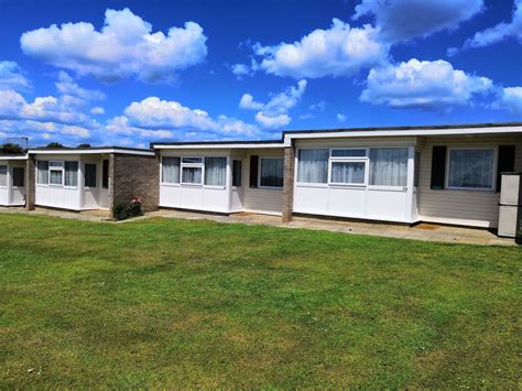 Sunwright Holidays, Newport, Hemsby, Norfolk | Holiday cottage, Pet friendly holidays, Pet ...