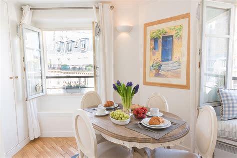 Book 1 Bedroom Paris Holiday Apartment near rue Cler - Paris Perfect Lovely Apartments, Holiday ...