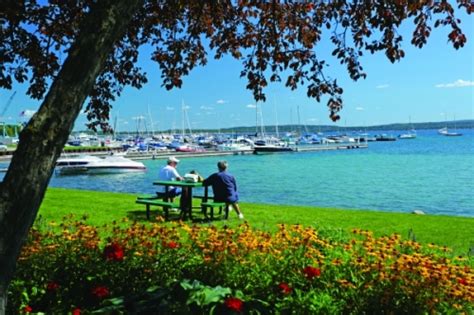 Harbor Springs, MI: This Resort Town is a Real Treasure - Great Lakes Scuttlebutt