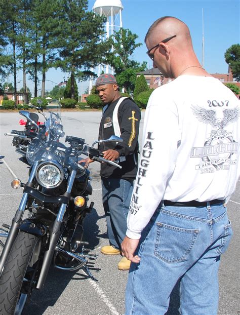 Enjoy your motorcycle, but do it safely | Article | The United States Army