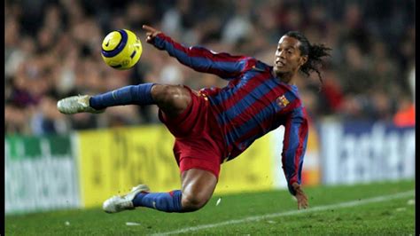 Ronaldinho Best Skills ever | short clips | - YouTube