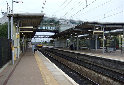 Platform 1, Liverpool South Parkway... © JThomas :: Geograph Britain and Ireland