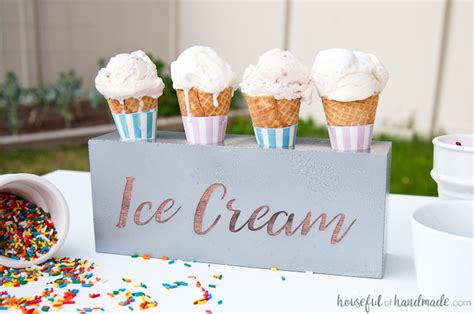 Farmhouse Ice Cream Cone Holder DIY - Houseful of Handmade