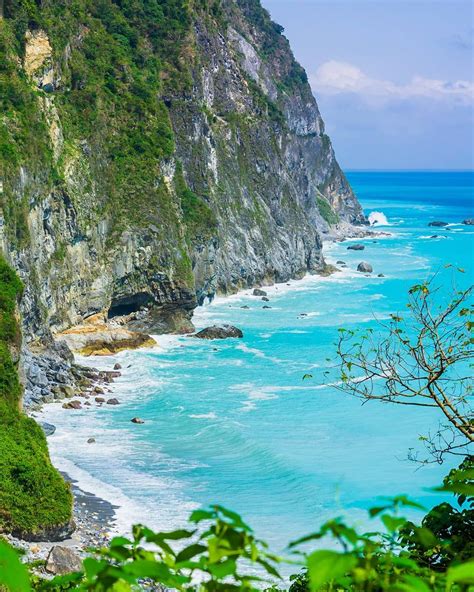 Qingshui Cliff - Hualien County, Taiwan | Hualien county, Favorite places, Taiwan travel