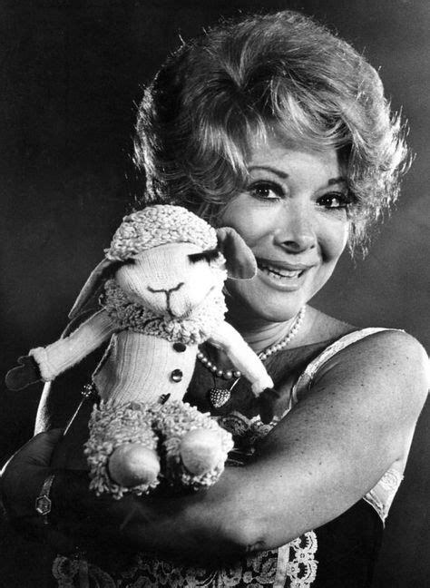 Shari Lewis - American ventriloquist, puppeteer, children's entertainer and television show host ...