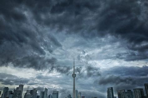 Toronto is about to get a serious wind storm