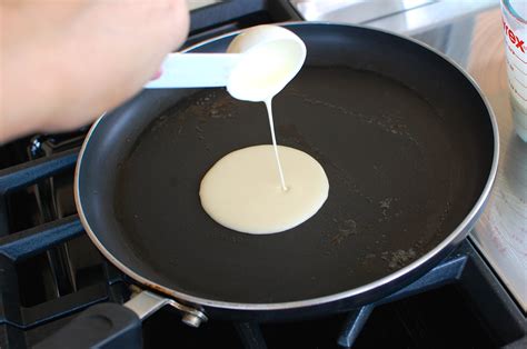 Basic Homemade Crepes (How to make crepes) — The 350 Degree Oven