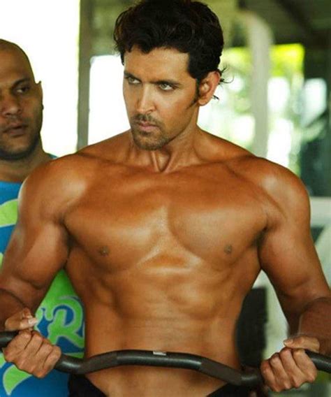 Hrithik Roshan Workout Routine, Diet Chart, and Bodybuilding Tips | Born to Workout