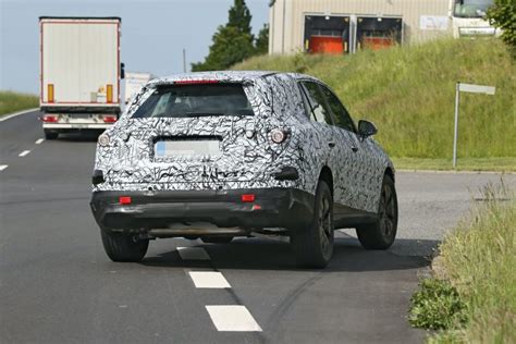 All-New 2022 Mercedes GLC Looks Longer And Flatter In First Spy Shots | Carscoops