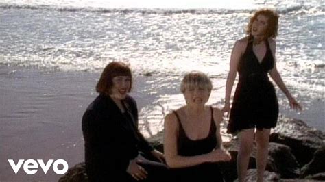 Letra original y traducida de Wilson Phillips - Hold on