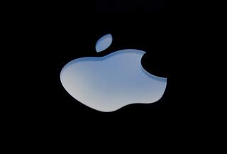 Apple logo | the window in my room let the blue sky onto my … | Flickr