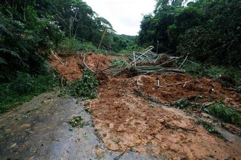 19 Mudslide Facts: Learn More About These Natural Disasters | Kidadl