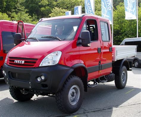 File:2007 Iveco Daily 4x4.jpg - Wikipedia