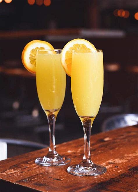 Try These Festive Sparkling Wine Cocktails For Christmas Brunch