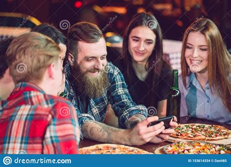 Use Mobile Phone Selfie Photo Group Friends Stock Photo - Image of friends, pizza: 153614334