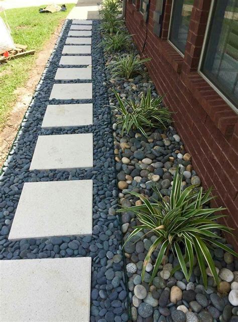 75 Awesome Front Yard Rock Garden Landscaping Ideas - spaciroom.com | Side yard landscaping ...