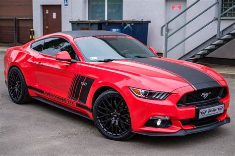 2010 Ford Mustang V6 Premium - Convertible 4.0L V6 Manual