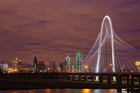 Margaret Hunt Hill Bridge, night view | Dave Hensley | Flickr