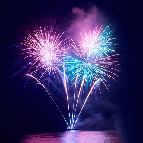 colorful fireworks - Clip Art Library