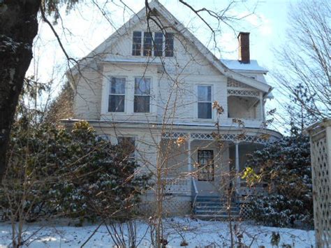 Solve the Mystery of the $69,900 Livingston Manor Victorian - Upstater