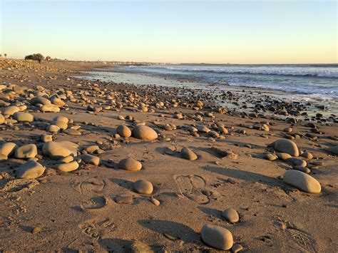 Rocky Beach Free Stock Photo - Public Domain Pictures