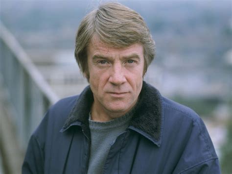 Bryan Marshall death: James Bond actor who starred alongside Roger Moore dies, aged 81 | The ...