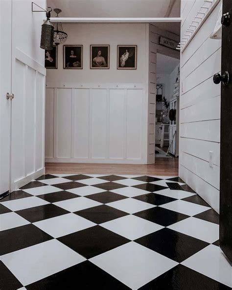 19 Checkerboard Floor Patterns Worth Obsessing Over